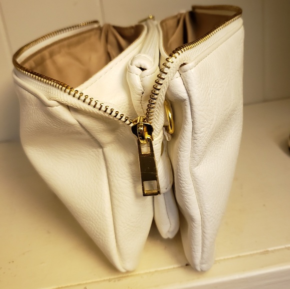 Tory Burch white leather clutch - Picture 2 of 5